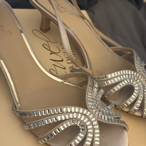 Jewel Badgley Mischka Shoes - Size 10 Badgley Mischka Ocean 2” heels wedding evening shoes
